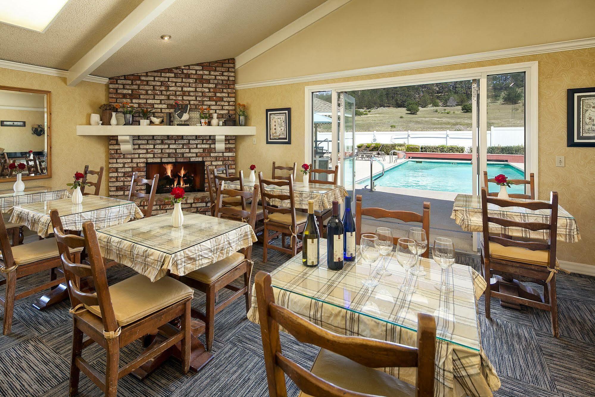 Fireside Inn On Moonstone Beach Cambria Exterior photo